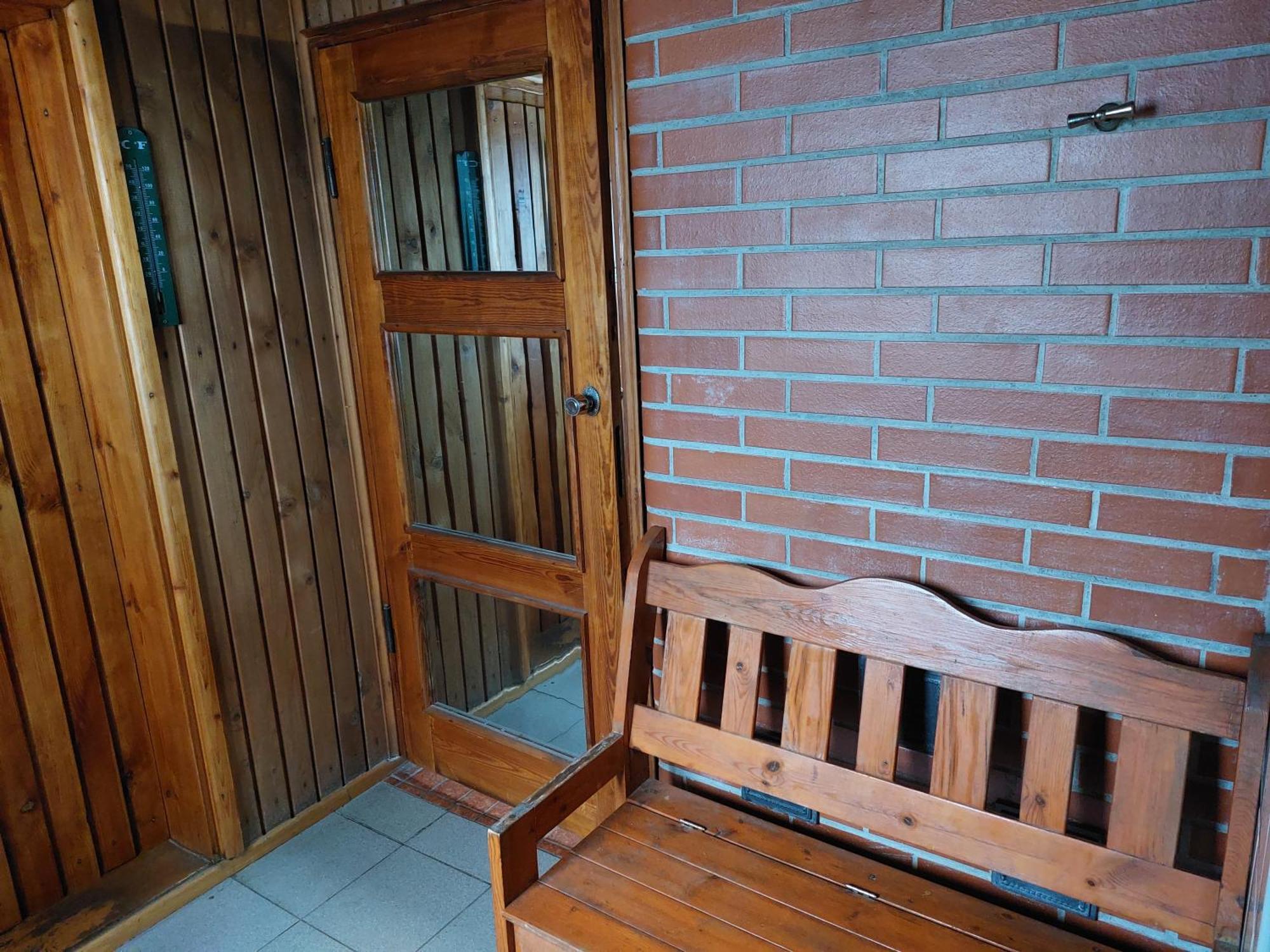 Livonia Matkamaja Hostel Kilingi-Nomme Bagian luar foto