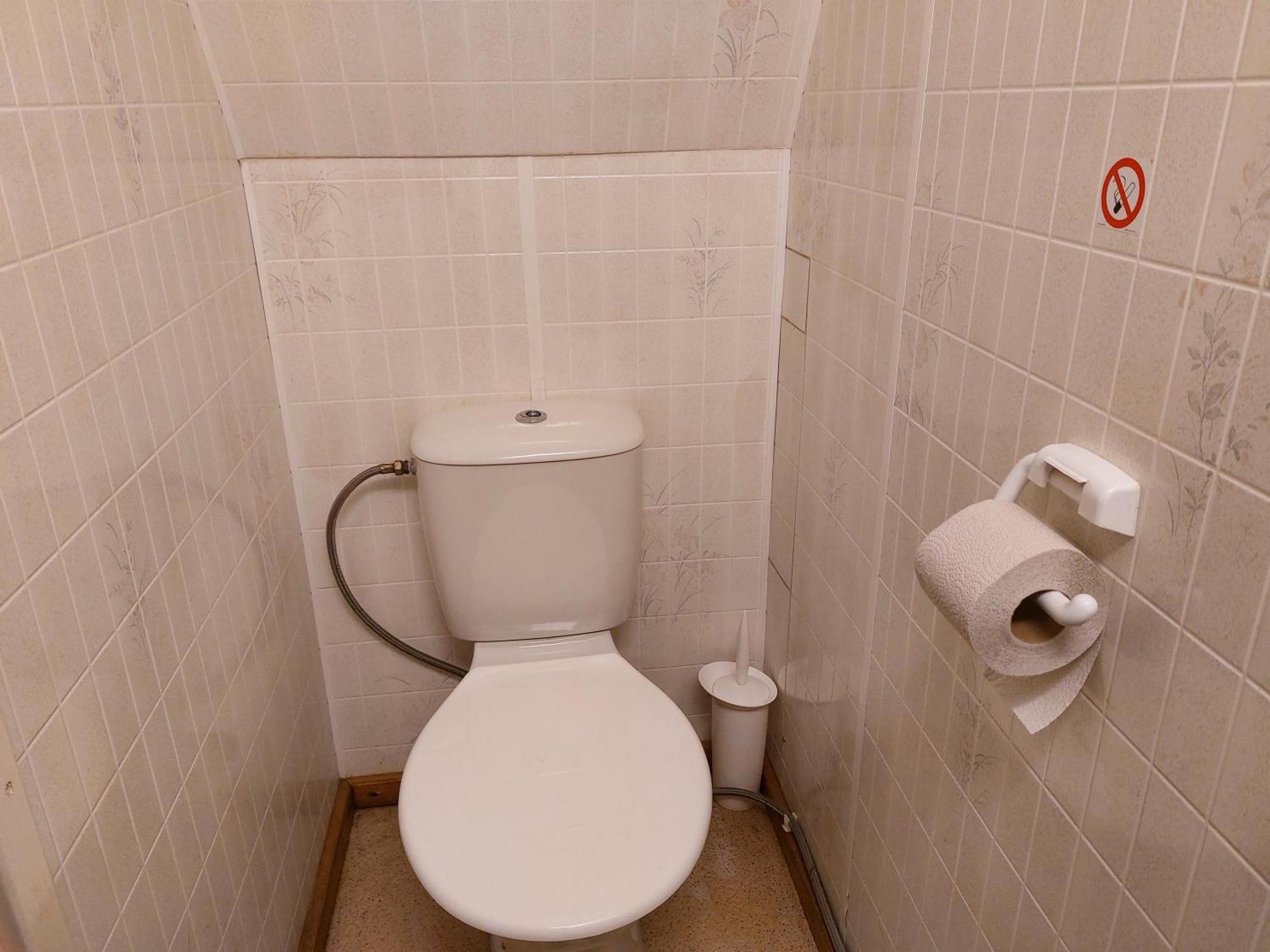 Livonia Matkamaja Hostel Kilingi-Nomme Bagian luar foto